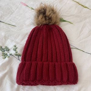 ⭐️burgundy knit beanie